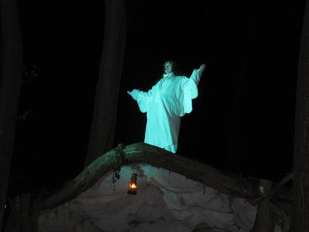 Predstava Božična noč pri Ivanovem izviru 31